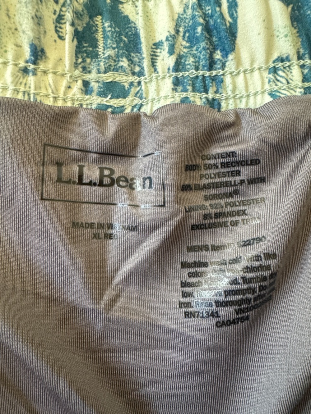 L.L.Bean Vacationland NEW Stretch Swim Trunks Lightest Mint Fish XL - Picture 5 of 6